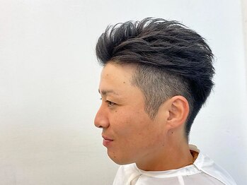 クラッチフォーメン 本店(CLUTCH for MEN)の写真/周りと差が付くモテスタイルお任せください！学生からお父さん世代まで、期待以上の仕上がりに◎