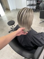 キング 高槻(K!ng)&nbsp;縮毛矯正髪質改善ハイライトレイヤーカット高槻美容室エクステ