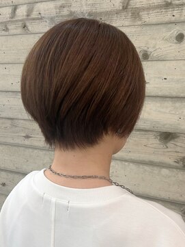 ムーンボウ(moon bow) くびれショートスタイル☆