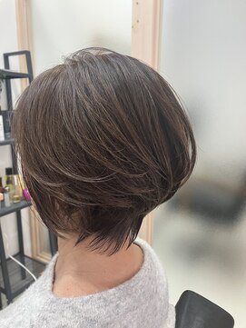ルーム 刈谷店(room) ふんわりショートボブ