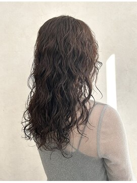 クム 横浜(qumu) 【qumu MARIKO】ニュアンスパーマ×レイヤーカット