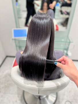 ルイマダーナ 栄店(LOUIMADNA) ミラー縮毛矯正【中島】