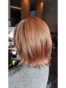 エーメイド(A made) ウルフ×ボブ×くびれ×インナーカラー×外ハネ