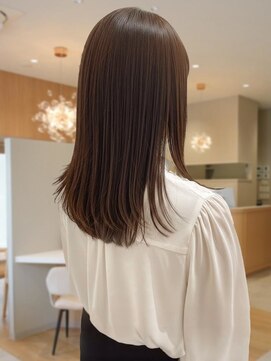 アビエブラン 若江岩田(abije blanc) 上品ツヤ感ミディアムストレート【若江岩田】