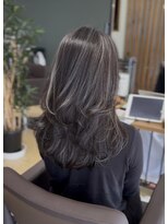 イロ バイ マグ(IRO by Mag) 海外風コントラストハイライト