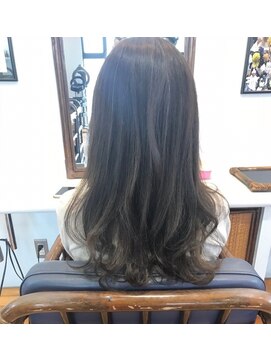 キンダーガーデン(KINDER GARTEN) ・