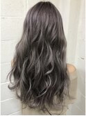 アッシュグレージュロングデザインカラー