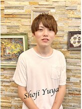 ヘアーラウンジ アンフィ 井土ヶ谷(Hair Lounge Anphi) 庄司 裕哉