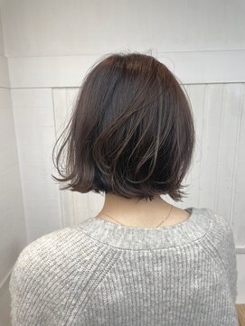 ナンバー ジルバ 立川(N° jillva) 大人かわいい上品ショート