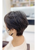 クール ヘアー ギャラリー 神明町店(COOL Hair gallery) 大人ショート　カッコいいシルエット　トップボリューム