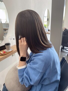 アノネ(anone) 切りっぱなしミディアム×オリーブグレージュ