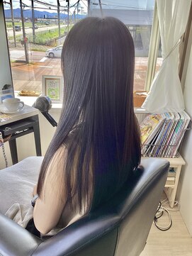 コア フィール ア デイ(COIFFURE A DAY) 【M3D見附今町】サラサラ艶々！！