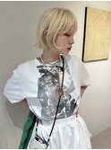 金髪ボブ