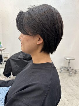 ロミー 本厚木(ROMMY.) 丸みショートマッシュボブ黒髪くびれヘア髪質改善20代～50代