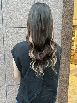 フツーロ 栄(FUTURO) プルエクステ