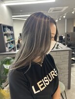 ジゼル 小倉(GiseL)&nbsp;10代／20代／30代/バレイヤージュ/ブリーチ　　かじ