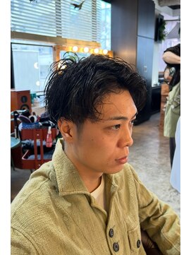 ビハインドザカーテン(BEHIND THE CURTAIN) 【癖毛を活かす】メンズショートスタイル