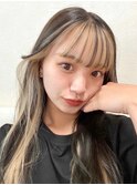 韓国風前髪インナーカラーホワイトベージュカラー