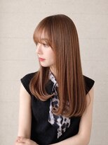 ウィーニード 栄(WENEED) 透明感ベージュ×韓国風ストレートロング