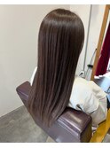 オリーブグレージュ