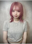 ハイトーンピンクレイヤーカットミディアムヘア渋谷ケアブリーチ