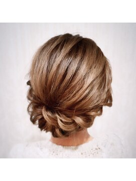 セットサロン ラビッシュポー(Setsalon RabichePow) 【ラビッシュポー】フリル【アップスタイル】