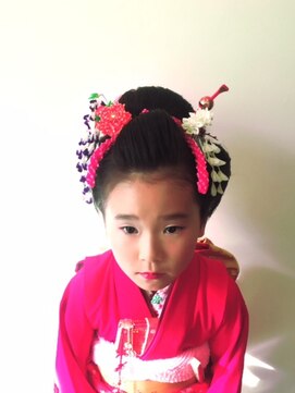 美容室ベーセベーゼ 朝霞店(B C B G) 七五三　七歳　日本髪[BCBG朝霞店]