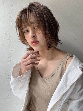 イコ(iko) うざバング。ゆるウェーブ。結べるボブ。#センシュアルショート