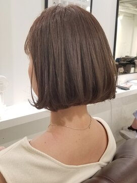 インビテーション(invitation) ミルクティーブラウン