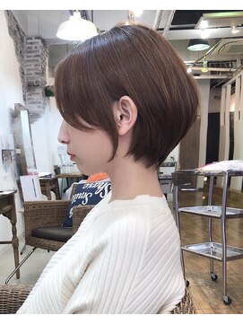 ニュートラル 前原店(Neutral by FLEAR) 【ツヤとまとまり】大人の耳掛けショート