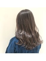 ワンズ(One’s)&nbsp;透明感カラー×スモーキーベージュ