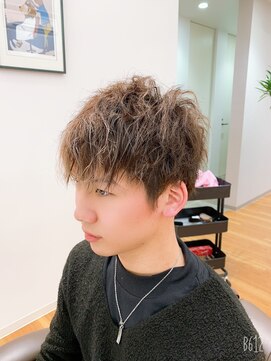 リクラ(rikura) ミディアムスタイル ツイストスパイラル