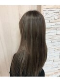 ミルフィーユハイライト＆グレーアッシュカラー