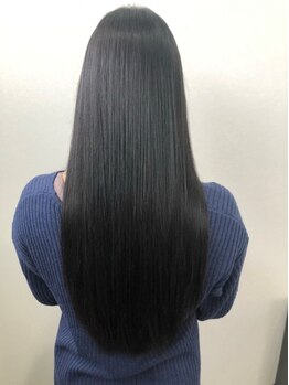 マイン ヘアー クリニック(main hair Clinic)の写真/髪にも環境にも優しい【＋365】シリーズを使用しサラサラhairにChange☆ダメージのない仕上がりも嬉しい♪