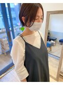 前下がりショートボブ大人可愛いグレージュベージュレイヤー