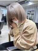 インナーカラーミルクティーベージュシルバーイヤリングカラー