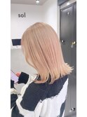 ペールピンクベージュ