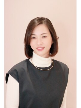 アンベリールフルー(EMBELLIR fleur) 大人のシンプルボブ