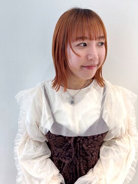 シテン(SITEN) オレンジベージュ/ミディアムボブ/ケアブリーチ