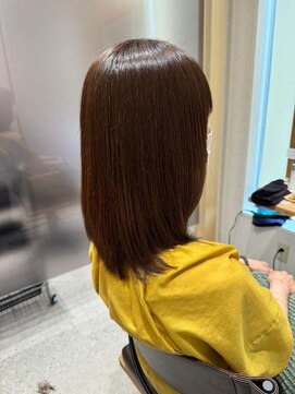 シー(THEE) サラ艶ロング/酸性ストレート/縮毛矯正/髪質改善