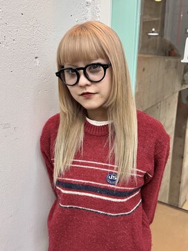 アジリ(agili) 姫カット/ハイトーン/海外風/オシャレ女子/ミルクティー/色落ち