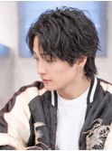 アッシュブラックマッシュパーマ刈り上げツーブロック