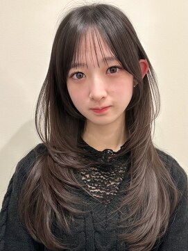 ライン(LINE) 韓国風/レイヤー/小顔/前髪カット/髪質改善/グレージュ/透明感