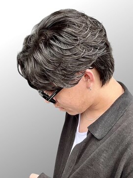 アノ(Ano.) 大分フェザーパーマセンターパートショートネープ