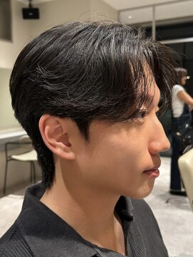 ノラギンザユー(NORA GINZA/U) メンズカットダウンパーマ韓国ヘアセンターパート