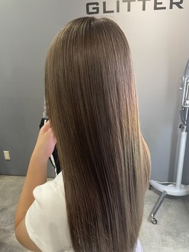 シナモンベージュ