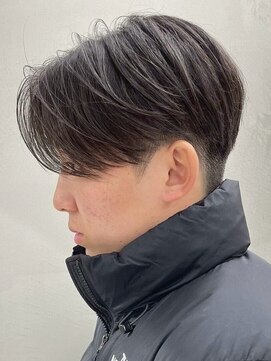 フィフス 天神大名(fifth) 天神メンズパーマフェザーパーマシャドウパーマセンターパート
