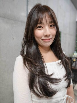 ホロン 池袋(HOLON) 池袋HOLON【レイヤーカット/ハッシュカット/似合わせカット】