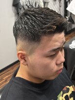 バーニーズ バーバークラブ(BARNEYS BARBER CLUB) フェザーアップ