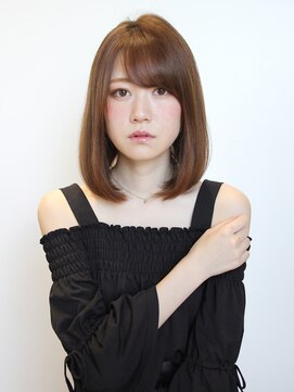 アフロート ルヴア(AFLOAT RUVUA) AFLOAT RUVUA高橋京佳の『伸ばしかけでもまとまるボブスタイル』
